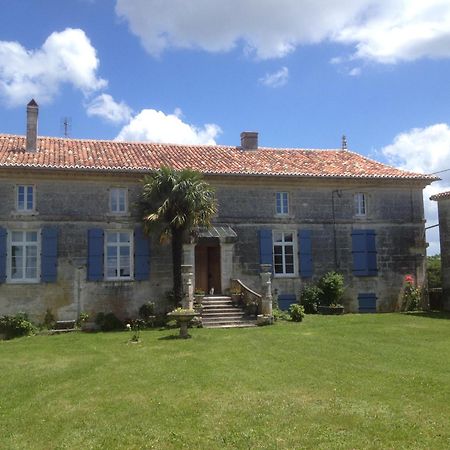Le Moulin A Vent Acomodação com café da manhã Bertric-Burée Exterior foto