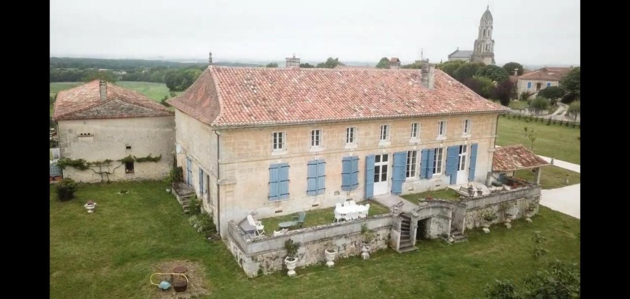 Le Moulin A Vent Acomodação com café da manhã Bertric-Burée Exterior foto